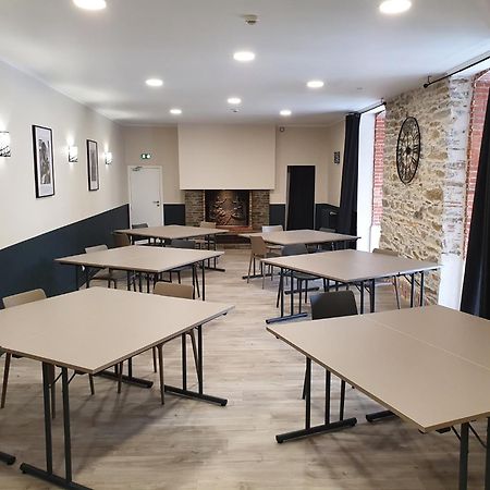 Hotel Restaurant Les Voyageurs Montaigu-Vendee Eksteriør bilde